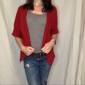 Short-sleeved cardigan